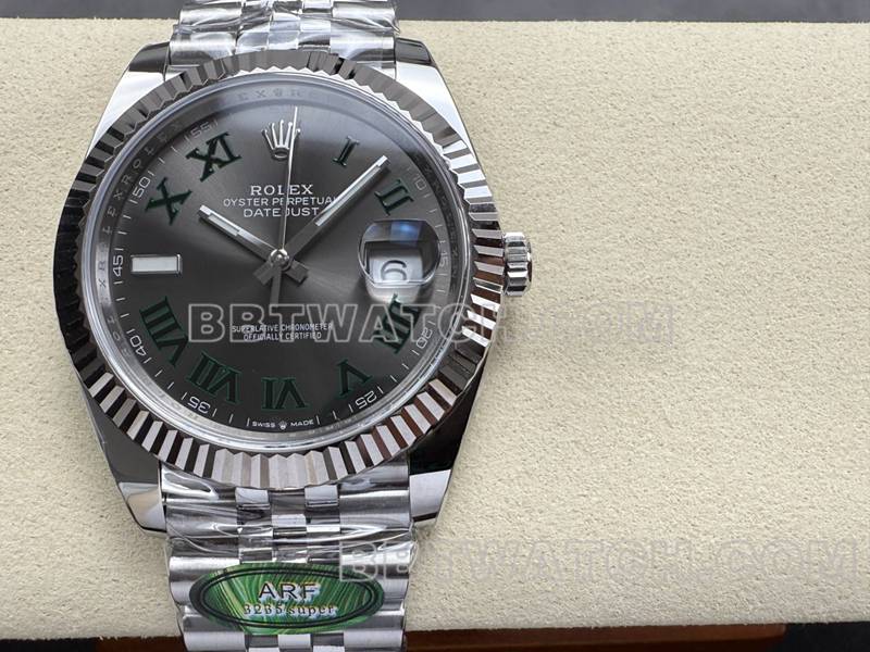 劳力士最佳复刻手表ARF厂日志41mm灰盘绿萝3235钢带款正面实拍图