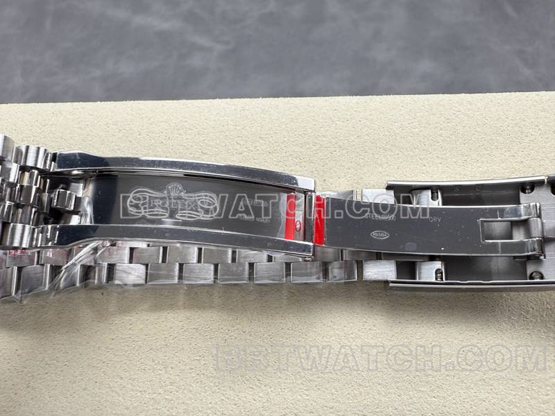 劳力士最佳复刻手表ARF厂日志41mm灰盘绿萝3235钢带款表扣实拍图