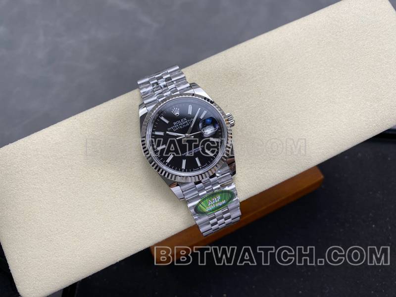 劳力士顶级复刻手表ARF厂日志型黑盘36mm钢带款正面实拍图