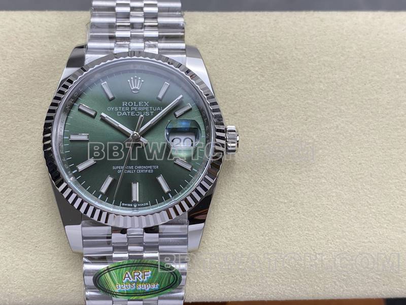 劳力士最优复刻手表ARF厂日志型绿盘36mm钢带款正面实拍图