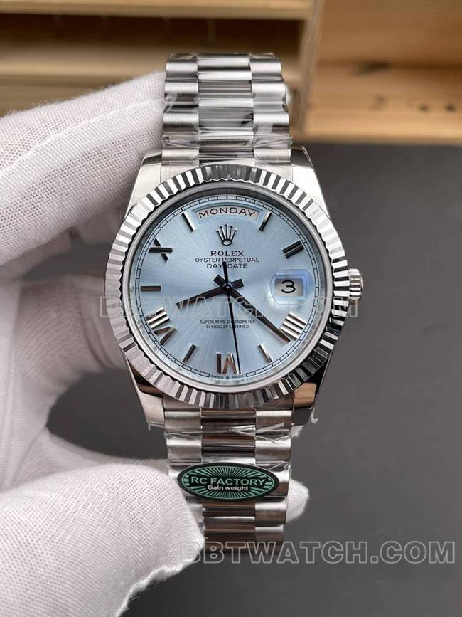 Rolex Top Replik Uhren RC Fabrik Woche Kalender 40mm Eisblau Platte 3255 Stahlband Modelle vorne echtes Bild