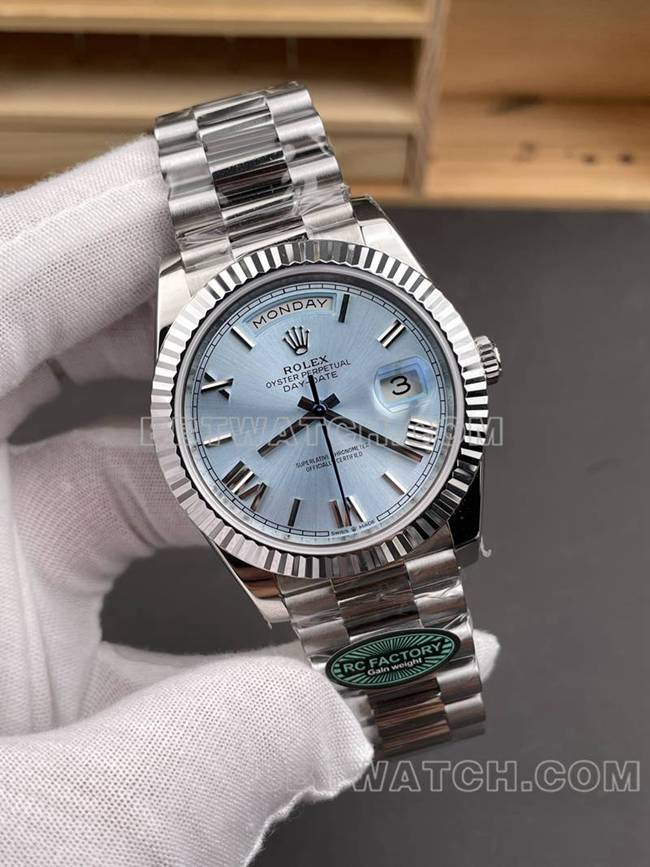 Rolex Top Replik Uhren RC Fabrik Woche Kalender 40mm Eisblau Platte 3255 Stahlband Modelle vorne echtes Bild