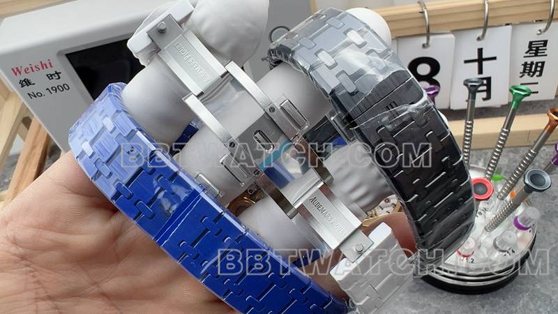 爱彼超级克隆手表APS厂皇家橡树太阳花盘钢带款表带实拍图