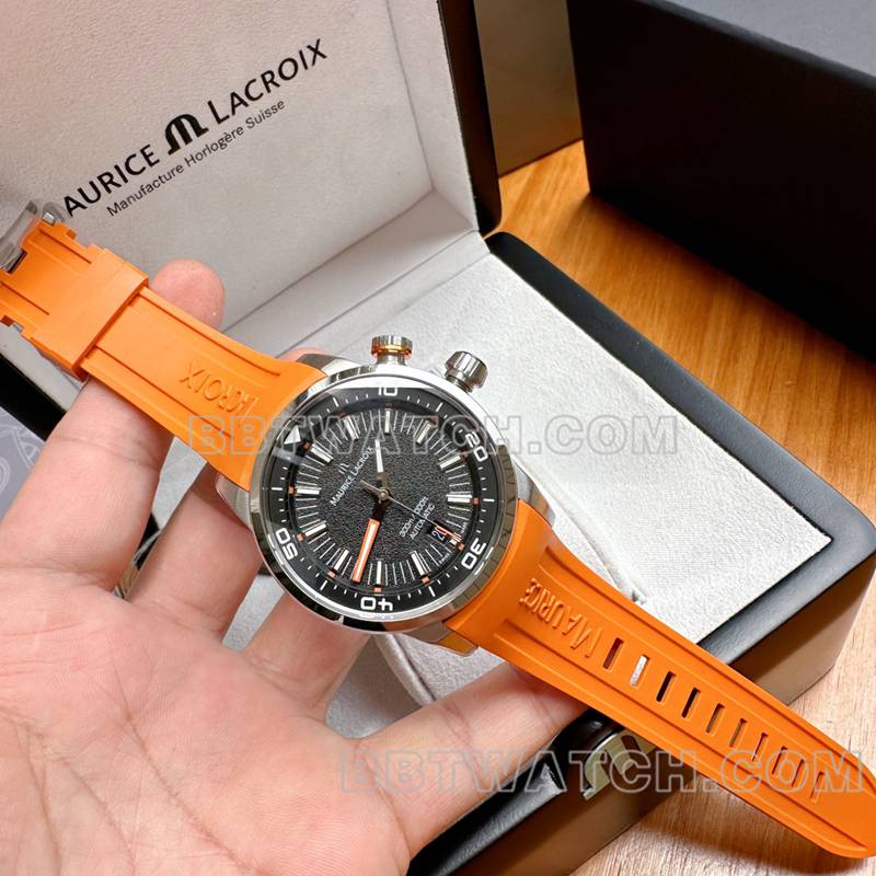 艾美顶级复刻手表原单奔涛S黑盘42mm机械橙色橡胶款正面实拍图