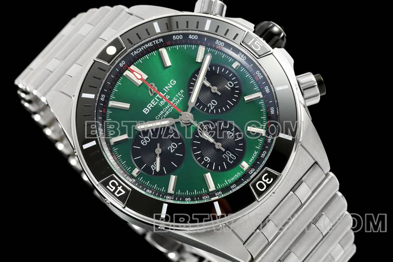 百年灵1:1复刻手表TF厂机械计时绿盘44mm钢带款正面实拍图