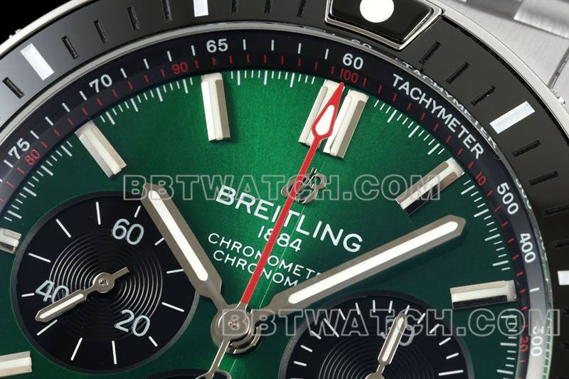 百年灵1:1复刻手表TF厂机械计时绿盘44mm钢带款正面实拍图