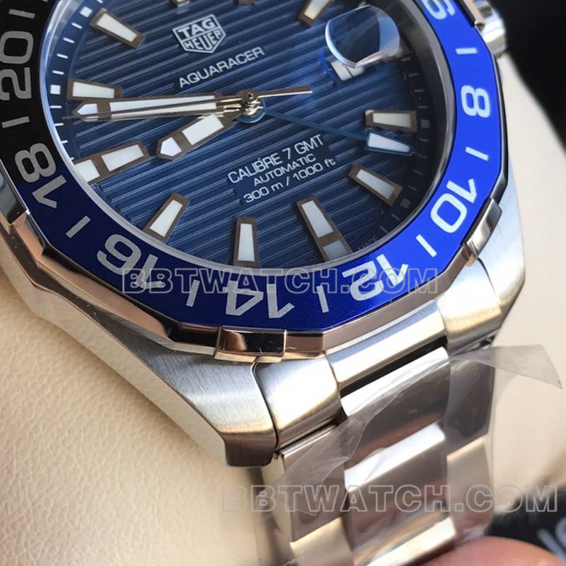 泰格豪雅最优复刻手表竞潜43mm蓝盘黑蓝圈机械钢带款正面实拍图