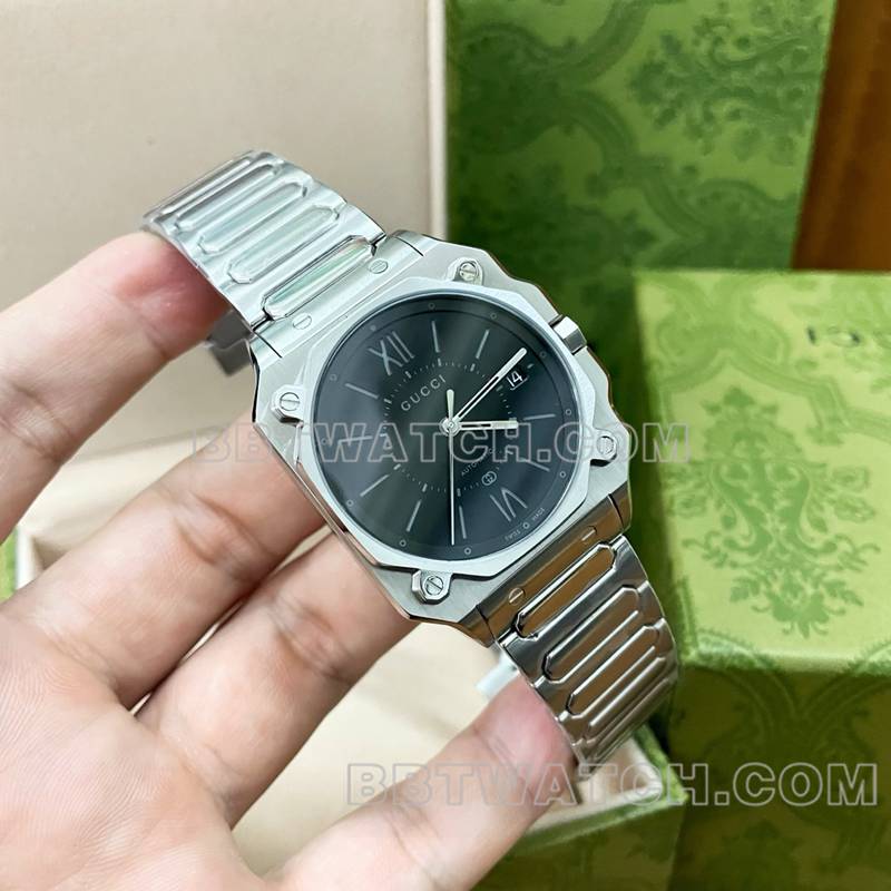 古驰顶级复刻手表黑盘36mm机械钢带款正面实拍图