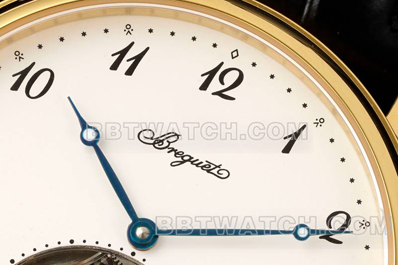 宝玑超级克隆手表RMS厂经典白盘陀飞轮黄金机械皮带款正面实拍图