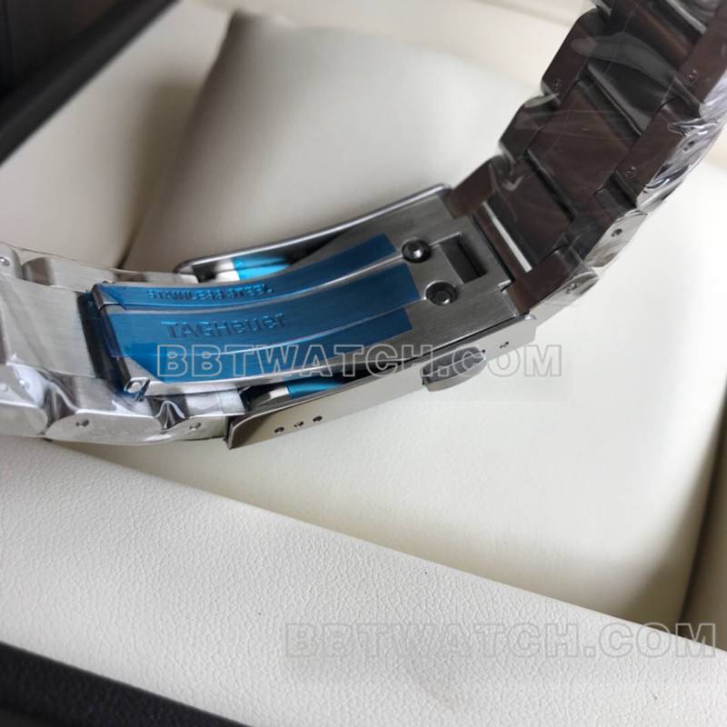 泰格豪雅1:1复刻手表竞潜黑盘43mm机械钢带款表扣实拍图