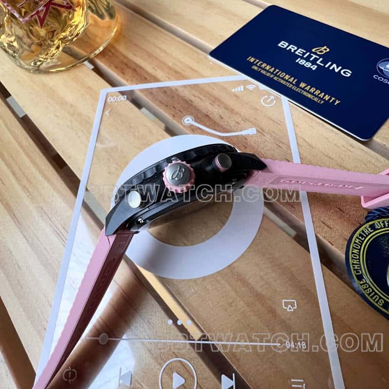 Breitling 1:1 réplique montres original single professional black disc 38mm quartz pink rubber models side real picture