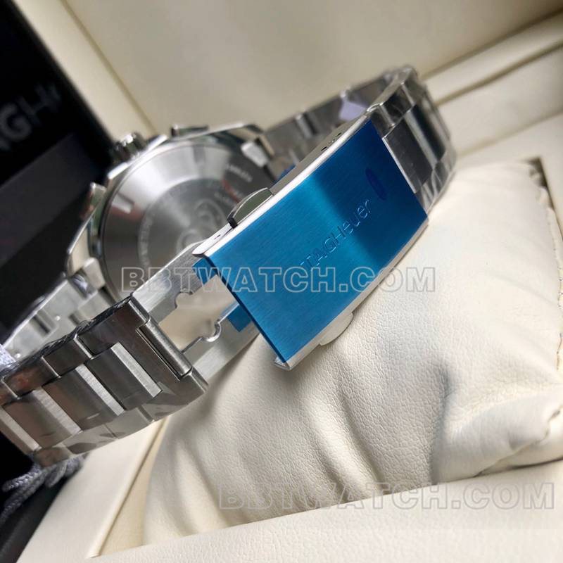 泰格豪雅超级克隆手表竞潜蓝盘43mm计时7750机械机芯钢带款表带实拍图