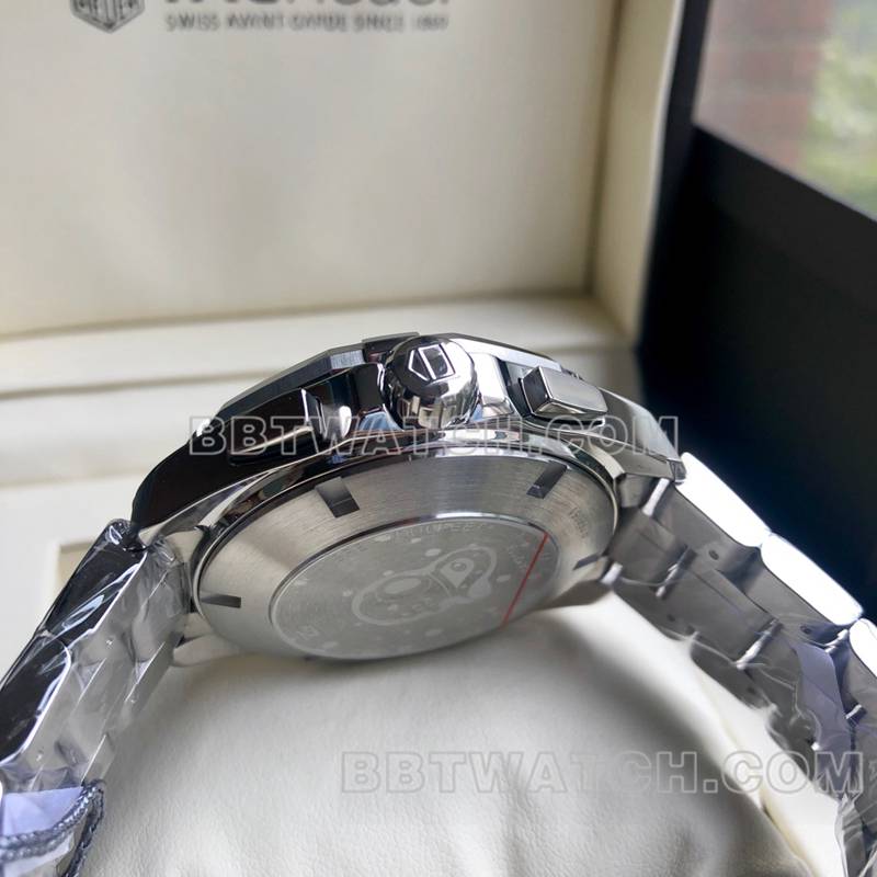 泰格豪雅超级克隆手表竞潜蓝盘43mm计时7750机械机芯钢带款侧面实拍图