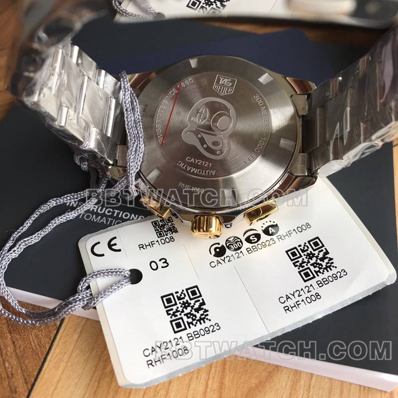 泰格豪雅顶级复刻手表竞潜白盘43mm计时7750机械间金钢带款背面实拍图