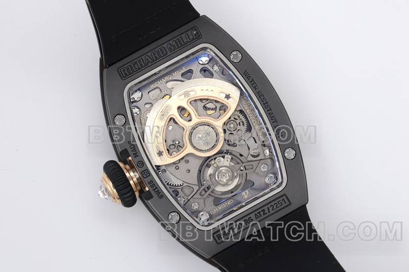理查德米勒最优复刻手表ZF厂黑陶瓷镶钻机械手表RM07-1背面实拍图