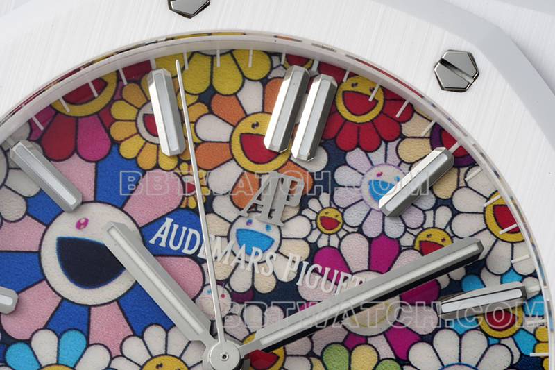 爱彼顶级复刻手表APS厂皇家橡树花朵图案表盘白色陶瓷钢带款15500正面实拍图