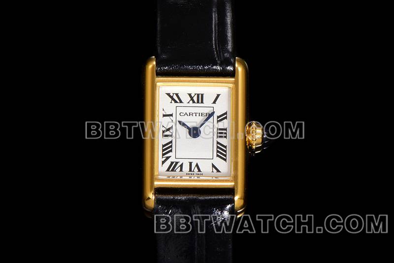 卡地亚超级克隆手表F1厂坦克白盘黄金壳皮带款正面实拍图