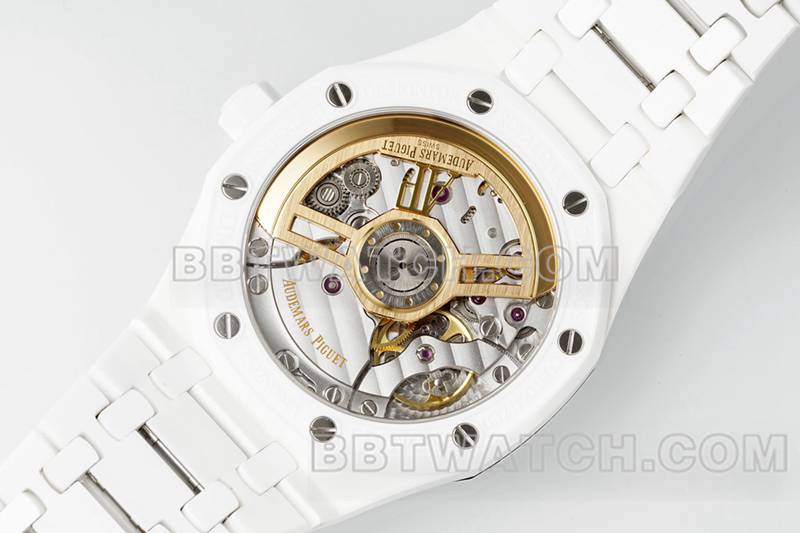 爱彼顶级复刻手表APS厂皇家橡树花朵图案表盘白色陶瓷钢带款15500背面实拍图