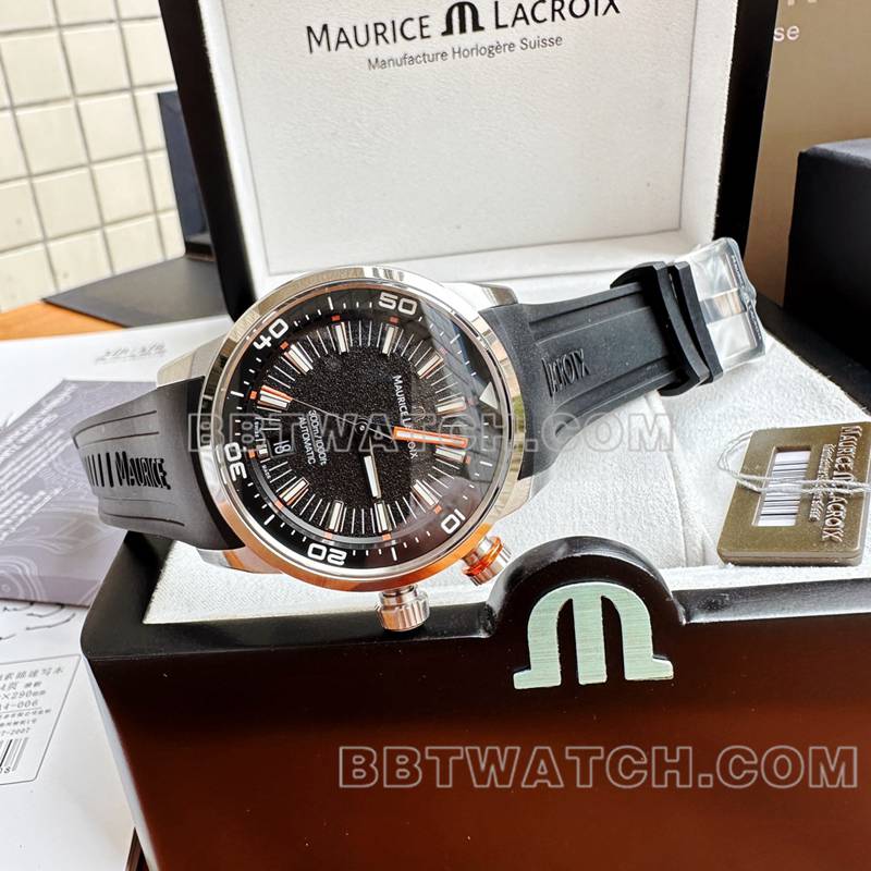 艾美最优复刻手表原单奔涛S黑盘42mm机械黑色橡胶款正面实拍图