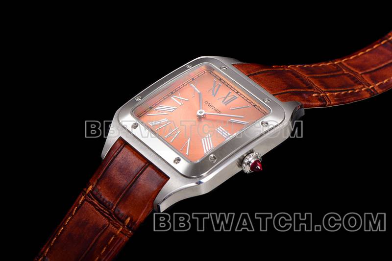卡地亚顶级复刻手表F1厂山度士粉盘皮带款侧面实拍图