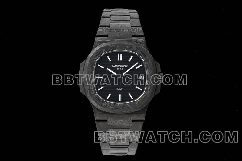 百达翡丽1:1复刻手表DIW厂鹦鹉螺黑盘碳纤维机械黑色钢带款5711正面实拍图