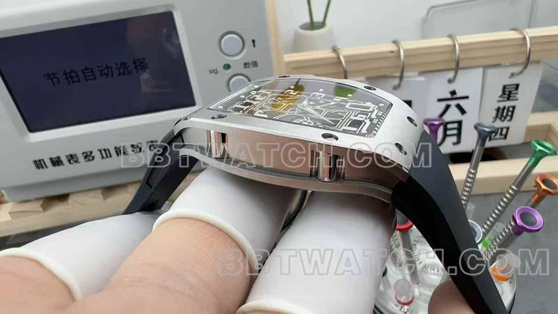 Richard Mille Super Clone Watch Skeleton Disk Mechanical Rubber RM 67-01 Side view