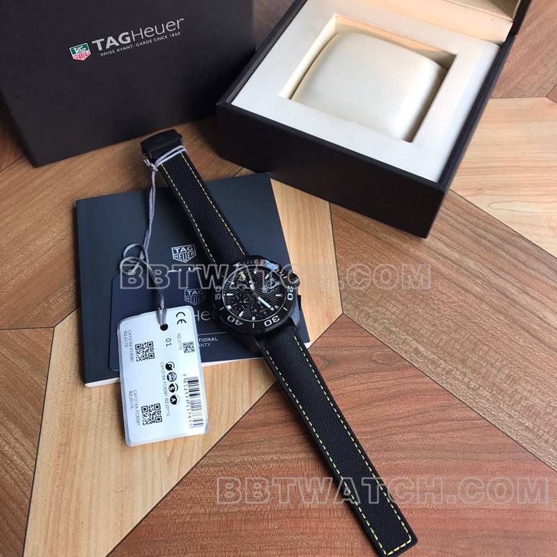 泰格豪雅1:1复刻手表竞潜黑盘43mm计时7750机械皮带款正面实拍图