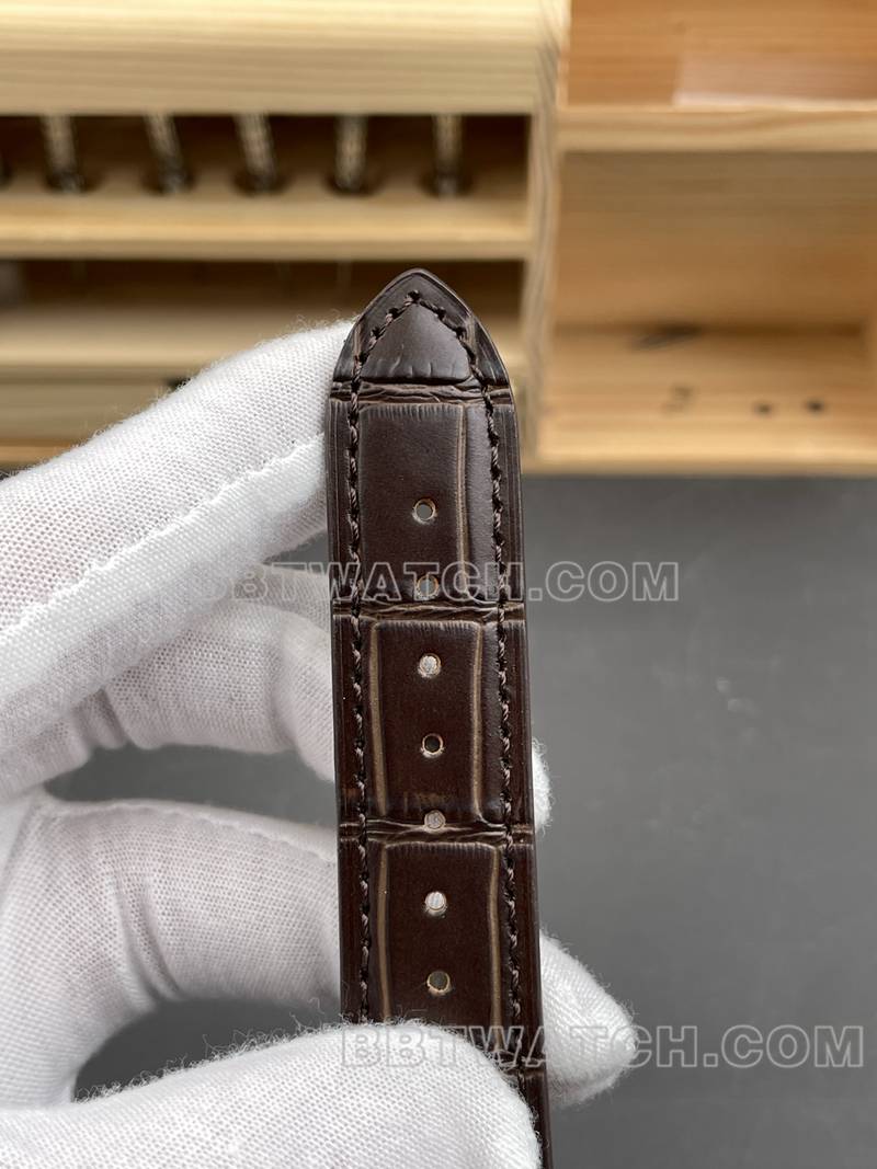 江诗丹顿顶级复刻手表XR厂传袭白盘2824机械机芯皮带款82172表带实拍图