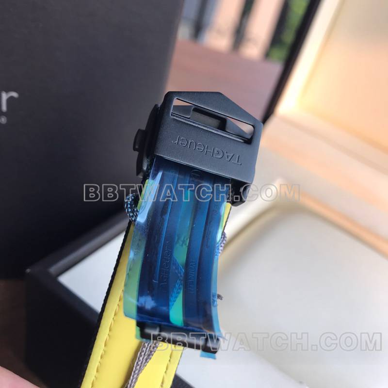 泰格豪雅1:1复刻手表竞潜黑盘43mm计时7750机械皮带款表扣实拍图