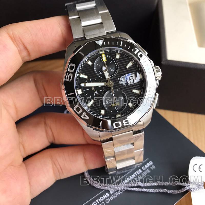 泰格豪雅超级克隆手表竞潜黑盘43mm计时7750机械钢带款正面实拍图