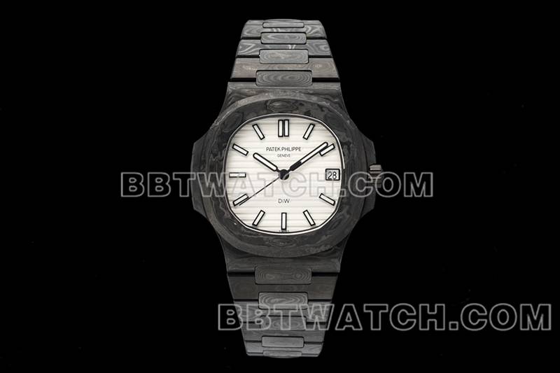 百达翡丽最佳复刻手表DIW厂鹦鹉螺白盘碳纤维机械钢带款5711正面实拍图