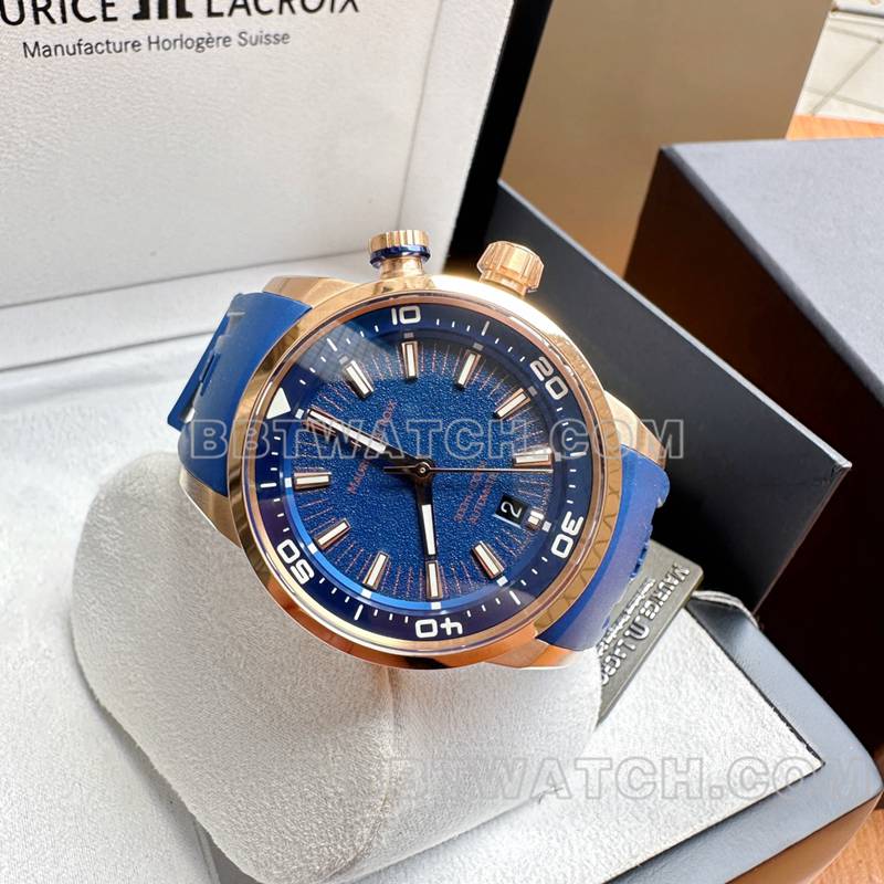 艾美1:1复刻手表原单奔涛S黑盘42mm机械蓝色橡胶款正面实拍图