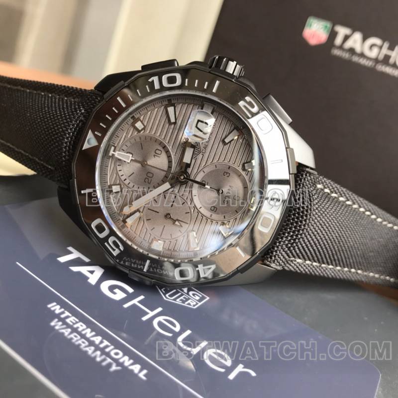泰格豪雅最佳复刻手表竞潜灰盘43mm计时7750机械皮带款正面实拍图