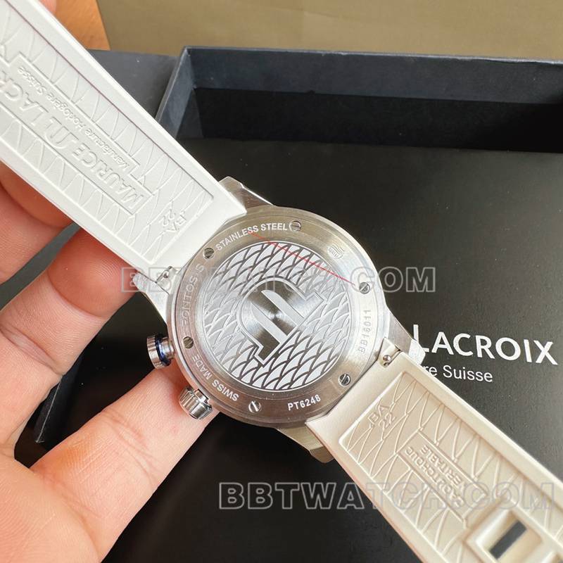 艾美超级克隆手表原单奔涛S白盘42mm机械白色橡胶款背面实拍图