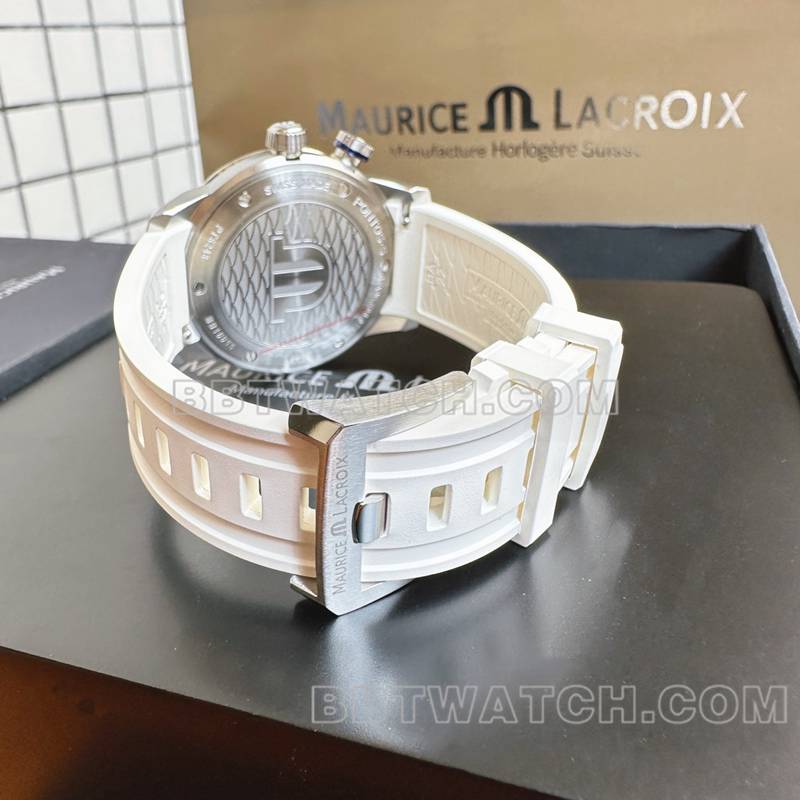 艾美超级克隆手表原单奔涛S白盘42mm机械白色橡胶款表带实拍图