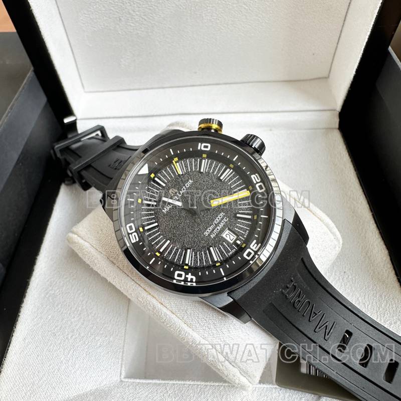 艾美最佳复刻手表原单奔涛S黑盘42mm机械黑色橡胶款正面实拍图