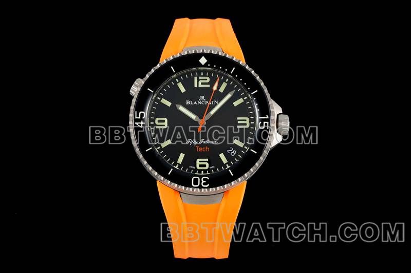 宝珀最优复刻手表五十噚黑盘钛金属机械橙色橡胶款正面实拍图