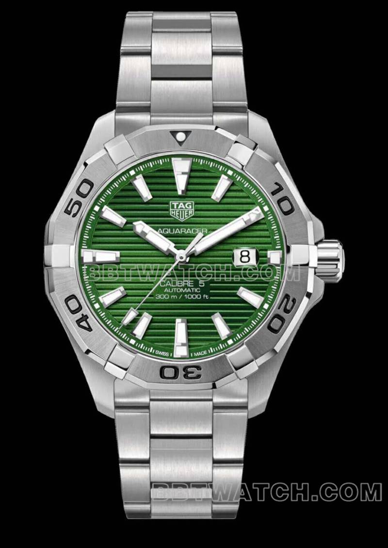 泰格豪雅超级克隆手表竞潜43mm条纹绿盘sw200-1机械机芯钢带款正面实拍图