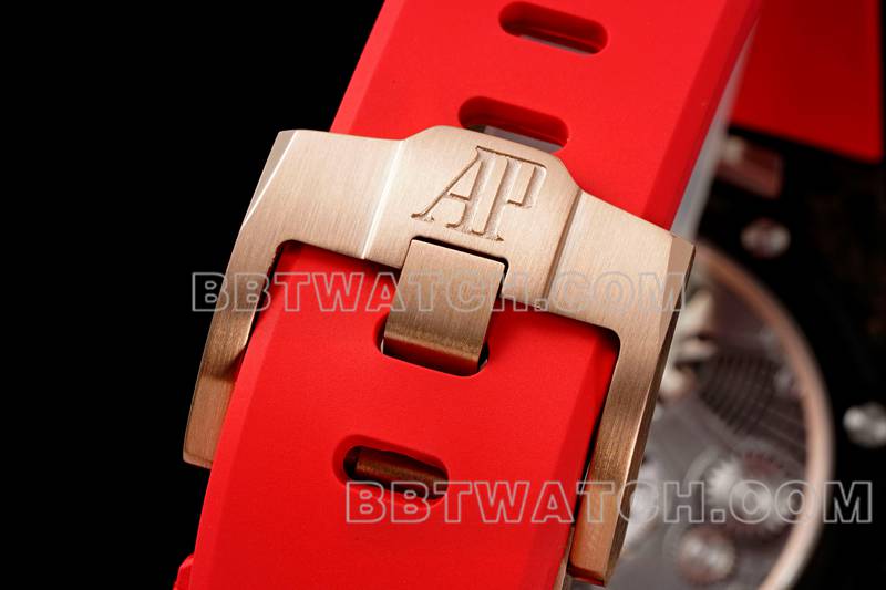 爱彼最佳复刻手表RM厂皇家橡树离岸型浮动陀飞轮机械红色橡胶款表带实拍图