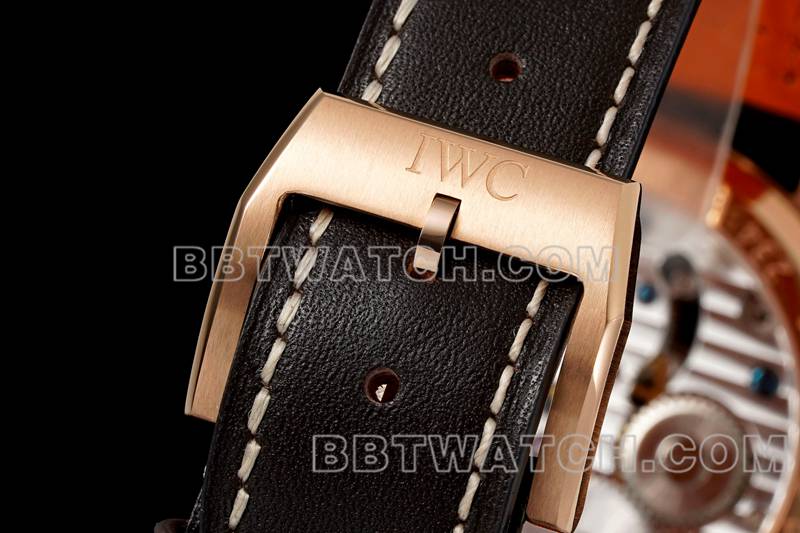 万国顶级复刻手表RMS厂飞行员蓝盘玫瑰金陀飞轮机械皮带款表带实拍图