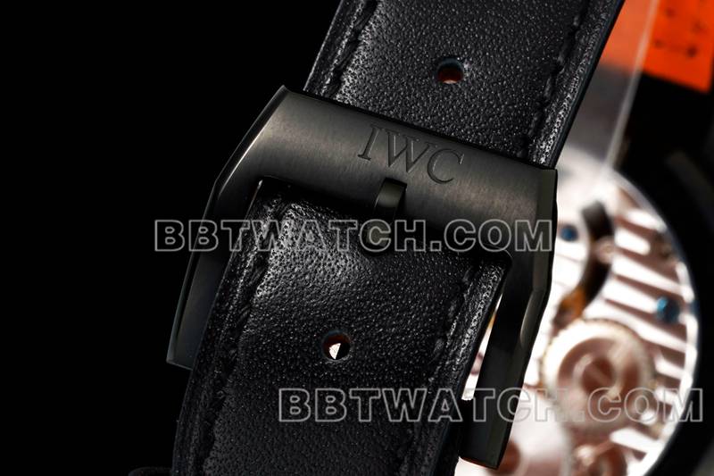 万国最优复刻手表RMS厂飞行员白盘黑壳陀飞轮机械皮带款表带实拍图