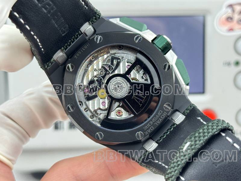 爱彼超级克隆手表LS厂皇家橡树离岸型43MM绿盘计时机械橡胶款26420背面实拍图
