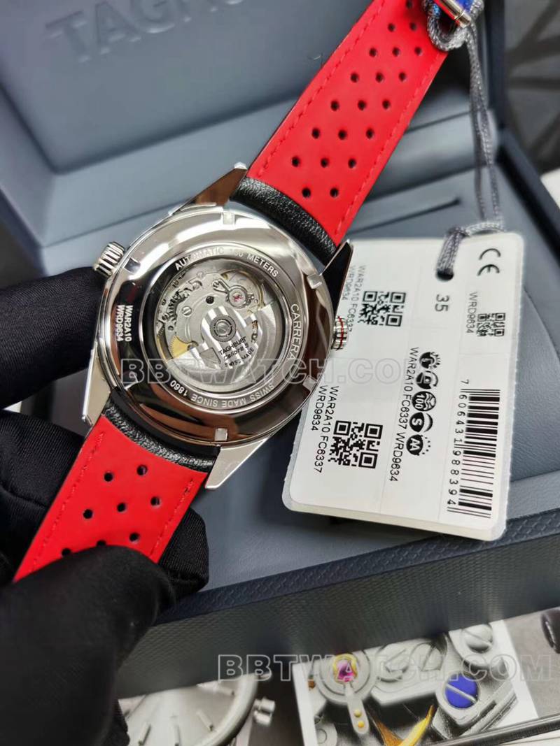 泰格豪雅1:1复刻手表卡莱拉黑盘43mm机械皮带款背面实拍图