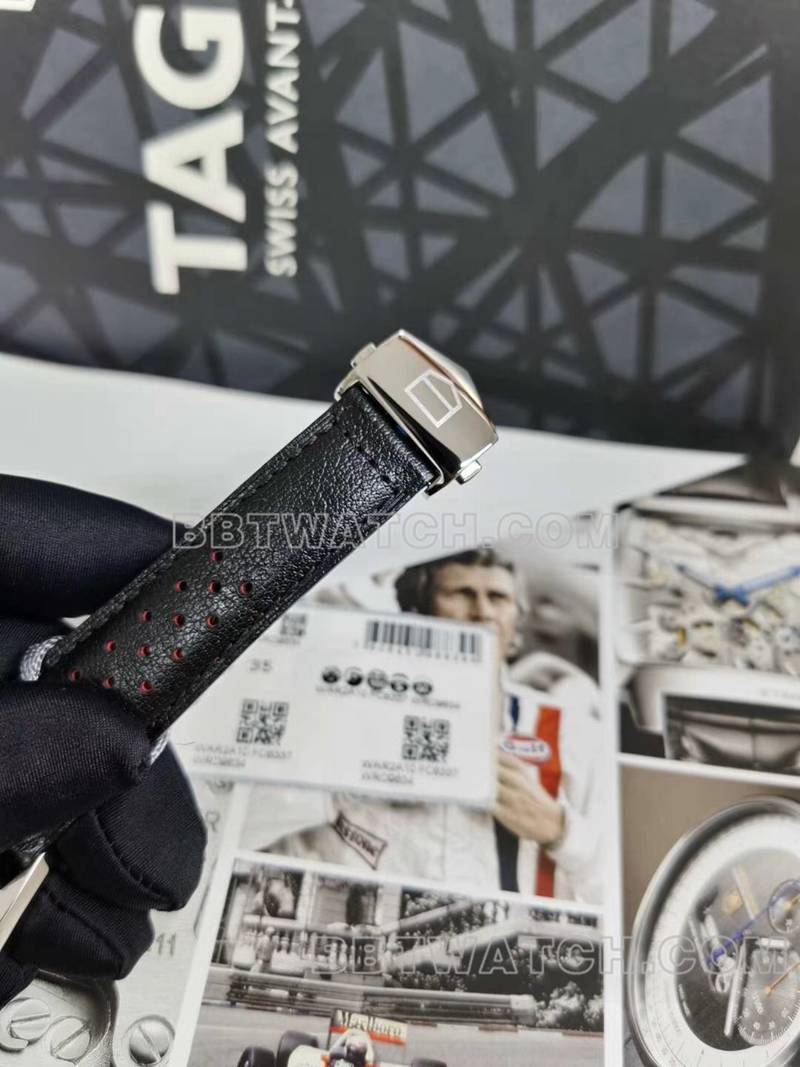 泰格豪雅1:1复刻手表卡莱拉黑盘43mm机械皮带款表带实拍图