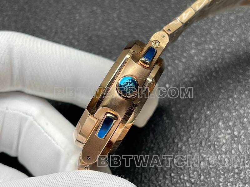 Patek Philippe Super Clone Watch Sport Elegantes Blaues Zifferblatt Mechanisch Rose Gold Stahlband Modell 5990 Seitenansicht