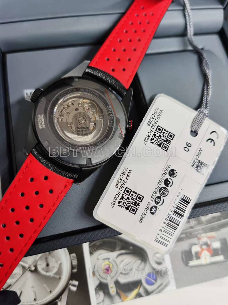 泰格豪雅超级克隆手表卡莱拉黑盘黑壳43mm机械皮带款背面实拍图