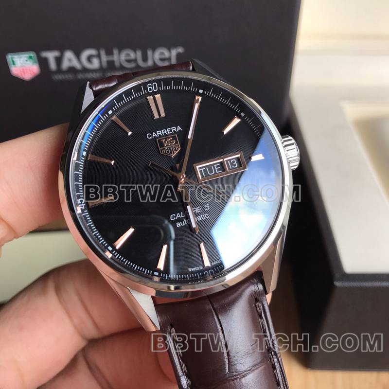 Tag Heuer top replica watches original Carrera black disc gold hand double calendar mechanical brown belt models front real picture