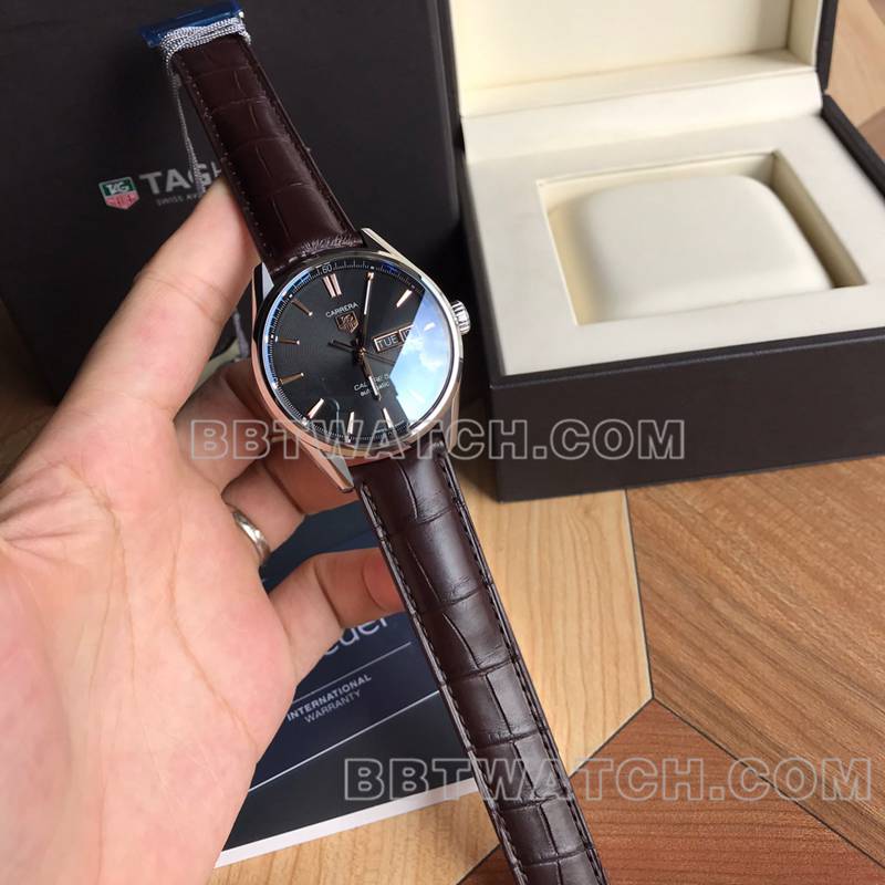 Tag Heuer top replica watches original Carrera black disc gold hand double calendar mechanical brown belt models front real picture