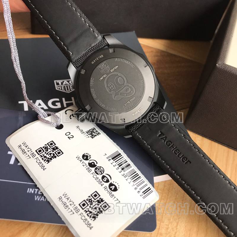 泰格豪雅1:1复刻手表原单竞潜黑盘黑壳机械黑色皮带款背面实拍图