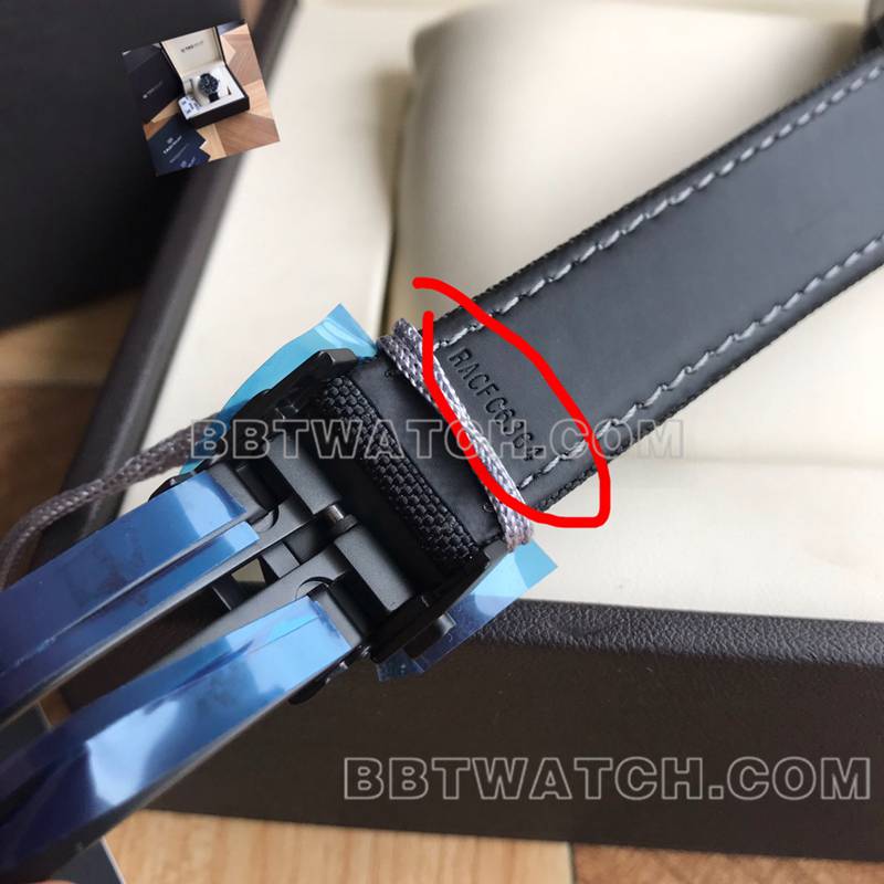 泰格豪雅1:1复刻手表原单竞潜黑盘黑壳机械黑色皮带款表扣实拍图